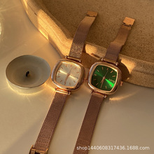 小綠手表女ins風韓版簡約方形小表盤時尚復古氣質鋼絲帶學生腕表