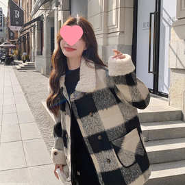 韩系复古格纹毛呢内胆羽绒服女冬2025超火爆款羊羔毛拼接呢子大衣