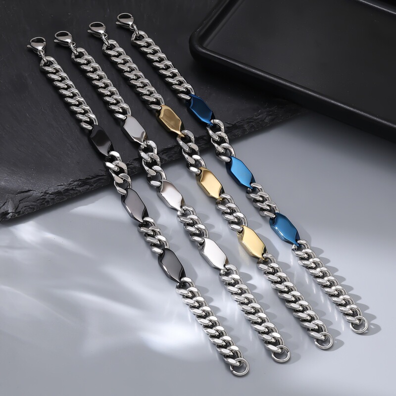 Cross-Border New Stainless Steel Bracelet for Men, Cuban-Style Electroplated Titanium Steel, Non-Fading, Trendy and Personalized Hand Jewelry, Exquisite Cross-Border New Stainless Steel Bracelet for Men, Cuban-Style Electroplated Titanium Steel, Non-Fading, Trendy and Personalized Hand Jewelry, Exquisite
