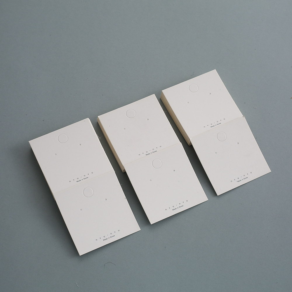 1 Pieza Papel Estilo Simple A Diario Color Sólido Tarjetas De Embalaje De Joyería Bolsas Embalaje  Joyería display picture 5