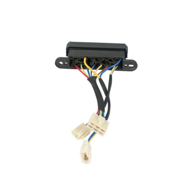 Caja de fusibles de carretilla elevadora HC235C2-40301 para TCM / T6 / 2-3T accesorios de carretilla elevadora 3 caja de control de enchufe