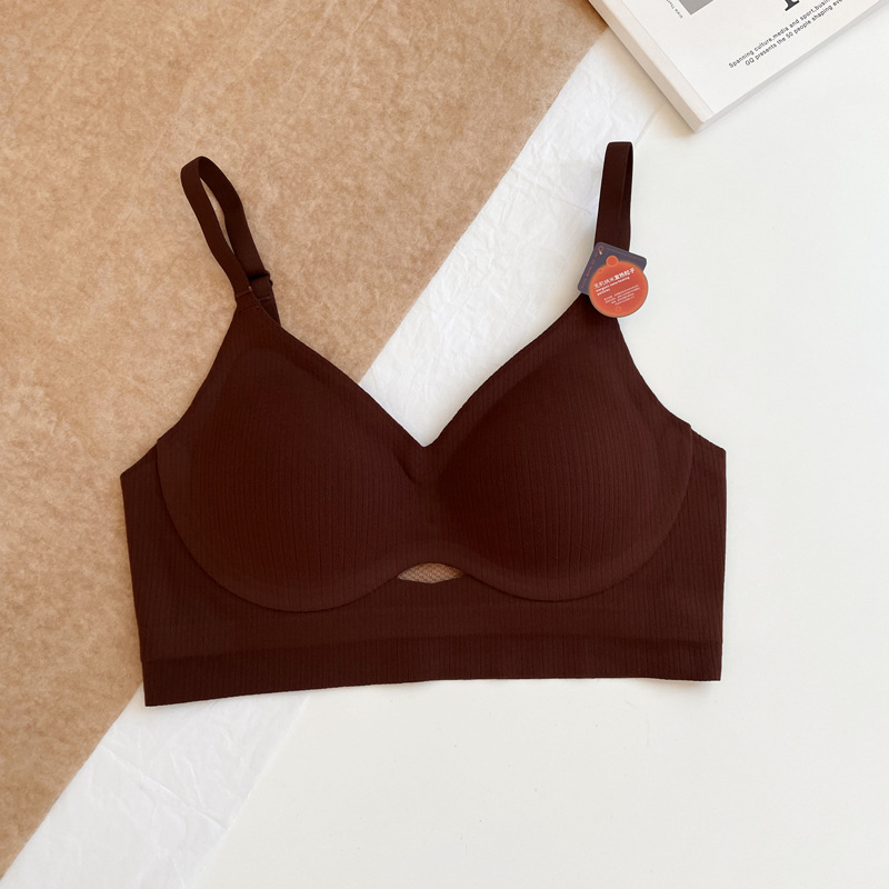 8842 otoño e invierno taza fija térmica ropa interior de las mujeres pequeño cofre grande y cómodo transpirable que recibe el pecho anti-flacidez sujetador de soporte superior