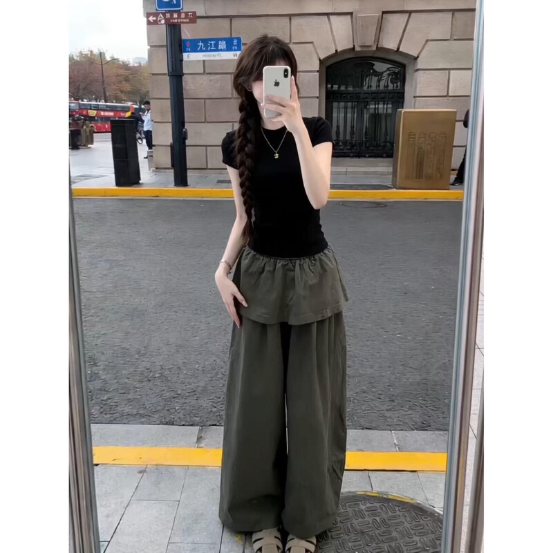 Korean-Style Early Summer Stunning and Beautiful Cargo Pants Set for Women, Unique and Pretty Summer Ootd Outfit, Complete Set Korean-Style Early Summer Stunning and Beautiful Cargo Pants Set for Women, Unique and Pretty Summer Ootd Outfit, Complete Set
