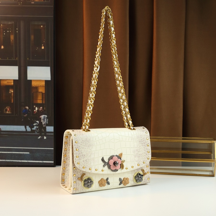 High-end Small Square Handbag With Lace Trim And Lock Clasp_voghion.com