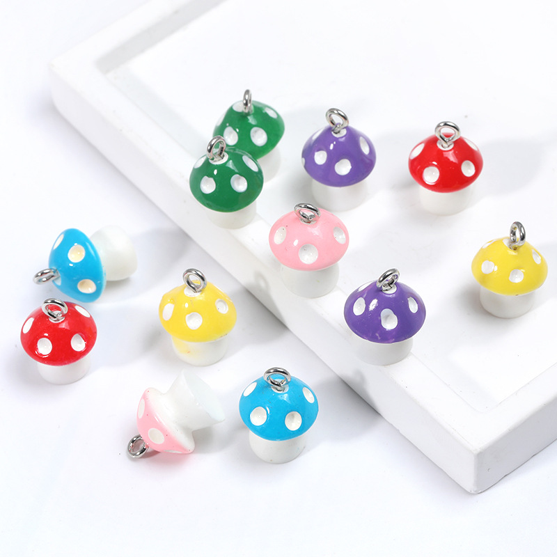 Wholesale 6 color cartoon cute simulation resin acrylic mushroom pendant diy necklace earrings keychain
