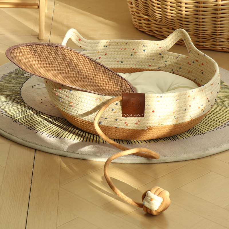 Yuanbao 다채로운 폼폼 갈색 장난감 공 + 흰색 면 패드 + 매트