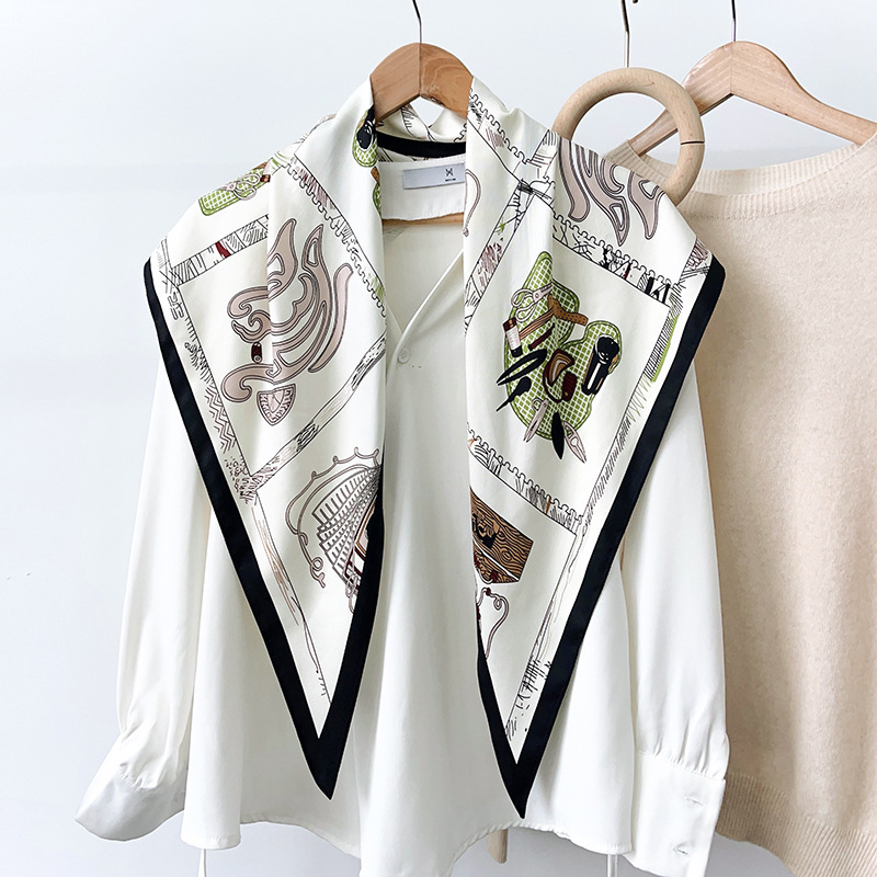 2025 nuevo estilo verano todo-fósforo cintura a juego camisa traje de mezclilla chal seda de sarga toalla triangular de moda fresca