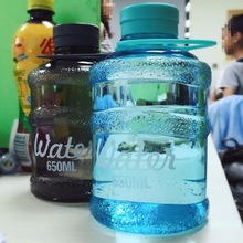 迷你学生水桶塑料水杯可爱创意水壶便携塑料杯子女简约清新随手杯