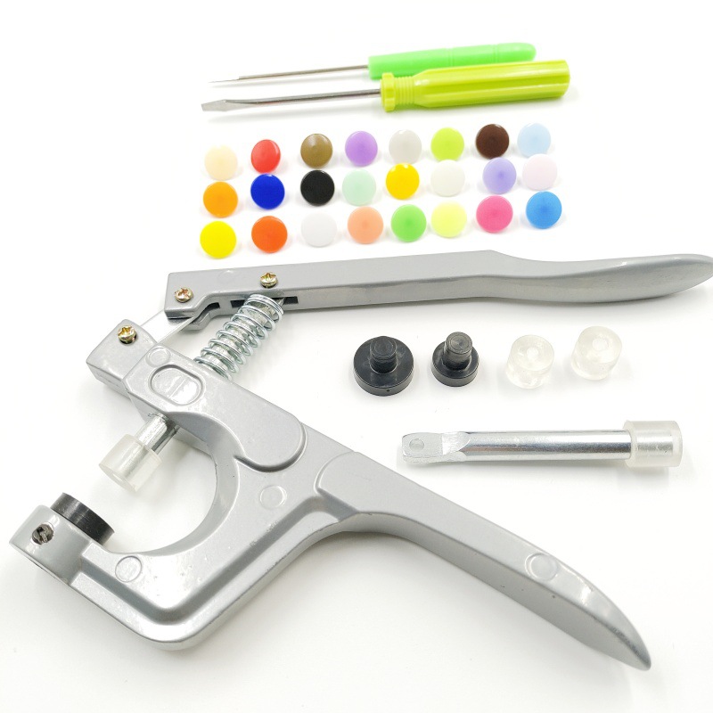 Botón de color T5 resina de cuatro cierre conjunto + abrazadera de mano botón de plástico botón de clavos sin costura botón de resina para niños