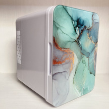 跨境欧美4L220V110V车载冰箱车家两用冷暖学生宿舍化妆品跨境热销