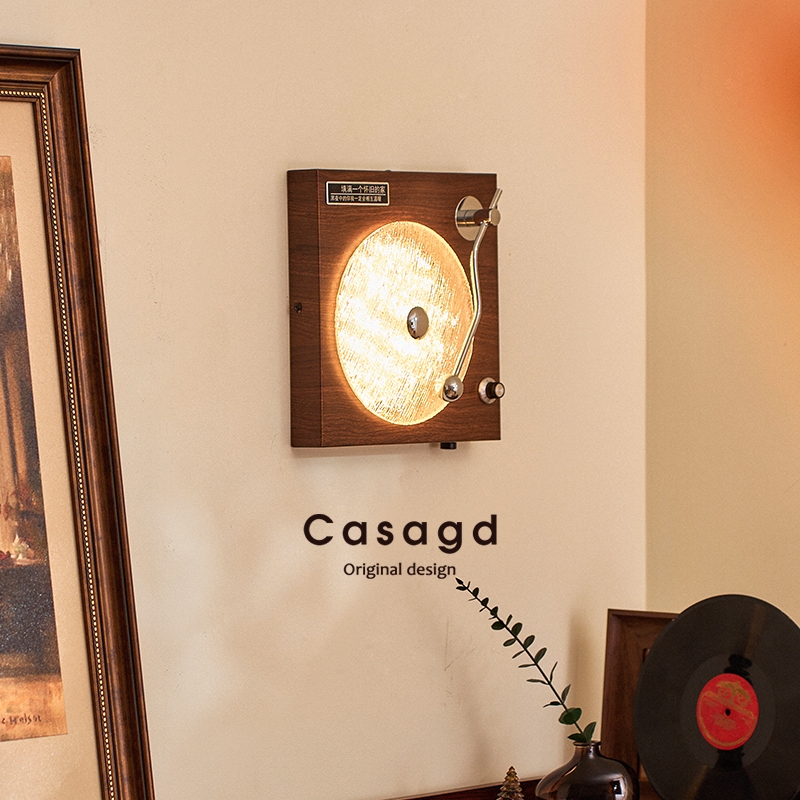 Vintage Phonograph Wall Lamp for Living Room Background Wall, American Retro Record Player, Bedroom Bedside Art Decoration, Ambiance Light