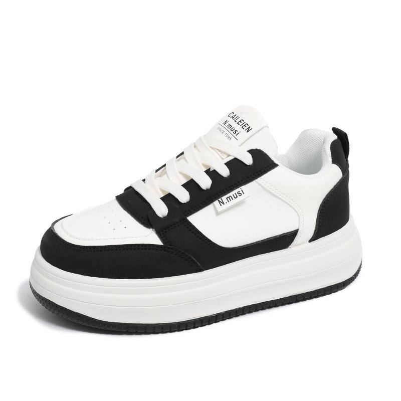 2026 primavera nuevos zapatos de mujer transpirables zapatos blancos de mujer coreana variedad zapatos deportivos de suela gruesa zapatos de skate casuales de moda