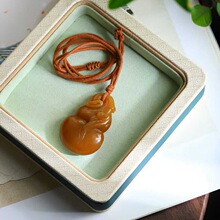 ��Ȼ�������������S���½���ĩ�����ϝM��ɫ��ʯ���J����������C