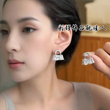 �yɫ�M荰������Ů�p�ݸ߼��К��|�����h2025�¿�ª��ض��