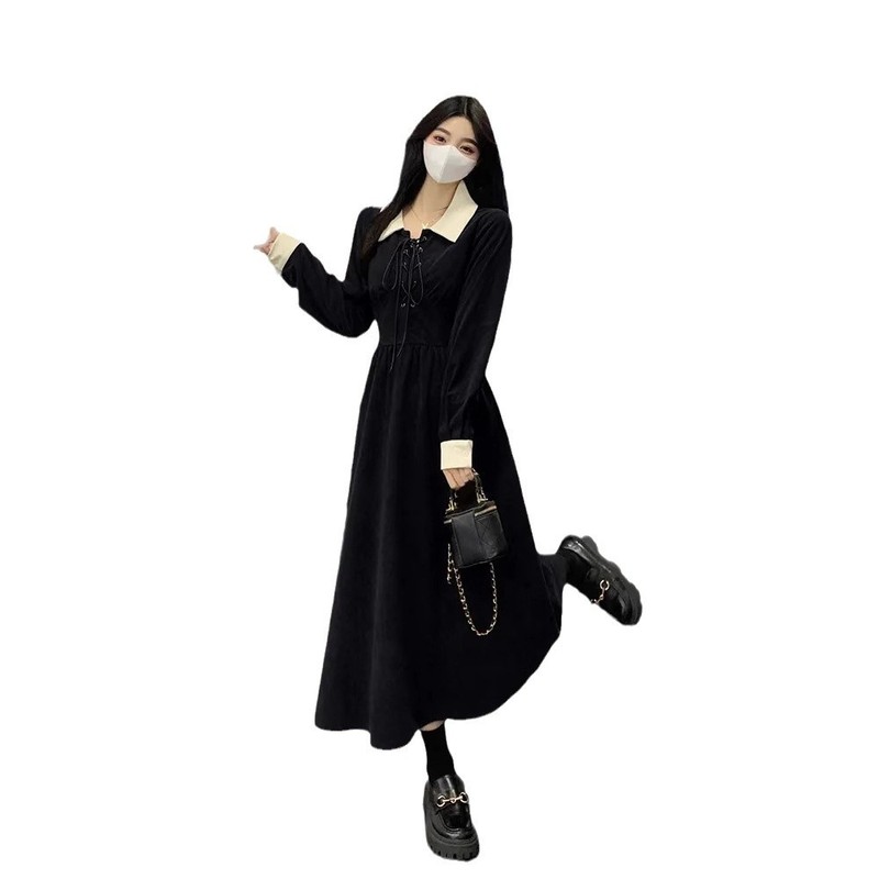 2024大きいサイズの婦人服の独特なレトロな色の小さい黒いスカートは腰を収めてやせています。|undefined
