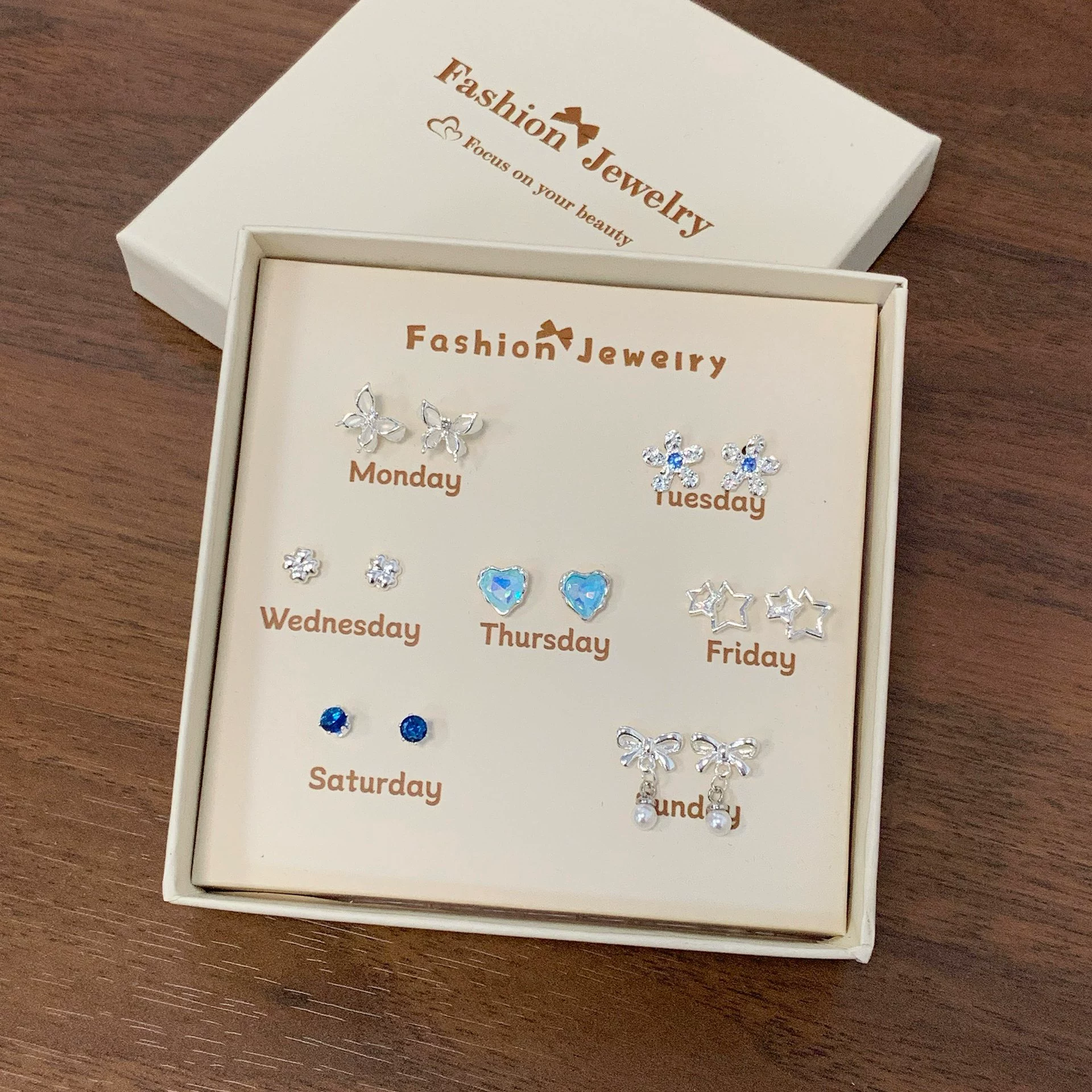 Earrings gift box, custom summer set, cartoon silver‑needle studs for elementary students