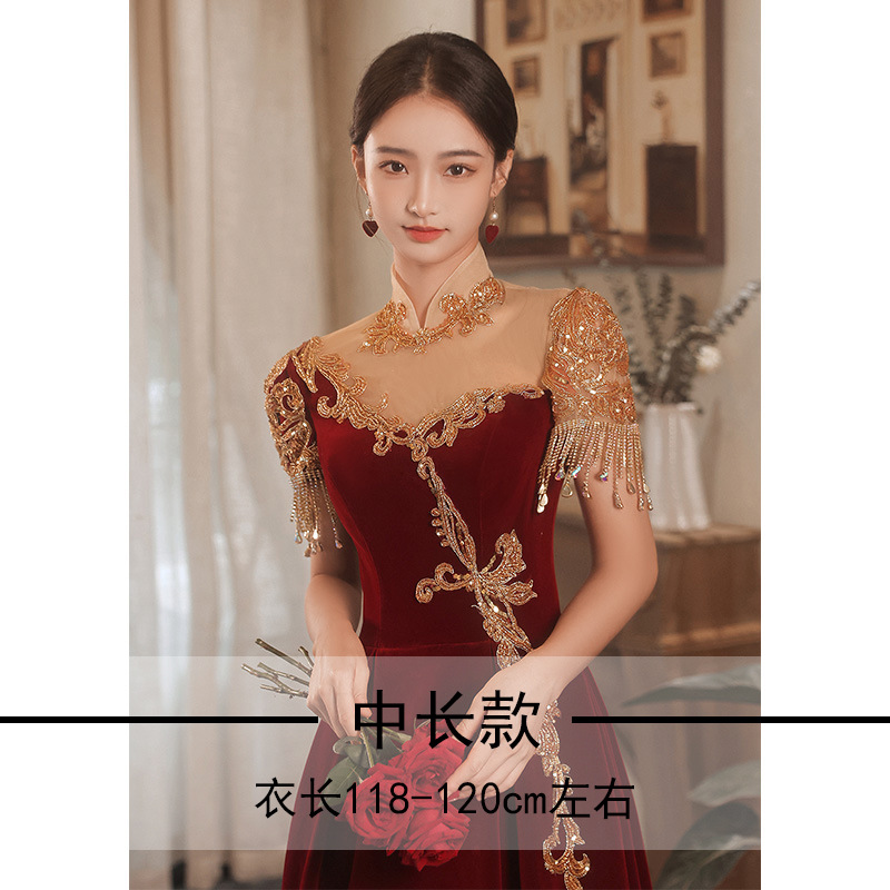 Vestido de novia estilo chino de terciopelo, nuevo estilo 2025, vestido de novia para mujeres pequeñas, vestido de compromiso de otoño y verano, sencillo y elegante.