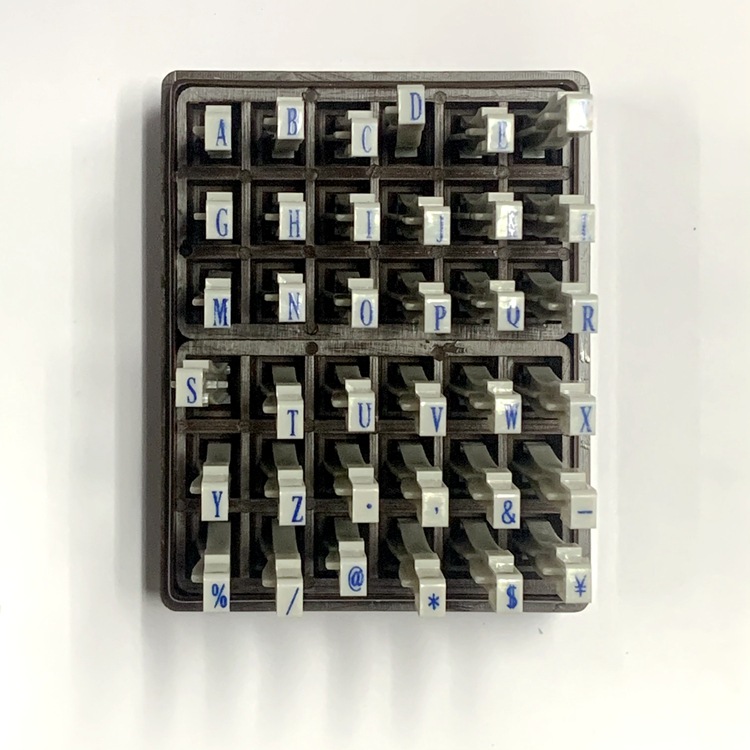 ȫ��λ����ƴ������Ӣ�����������5��������ĸ2.8*2.5MM�����