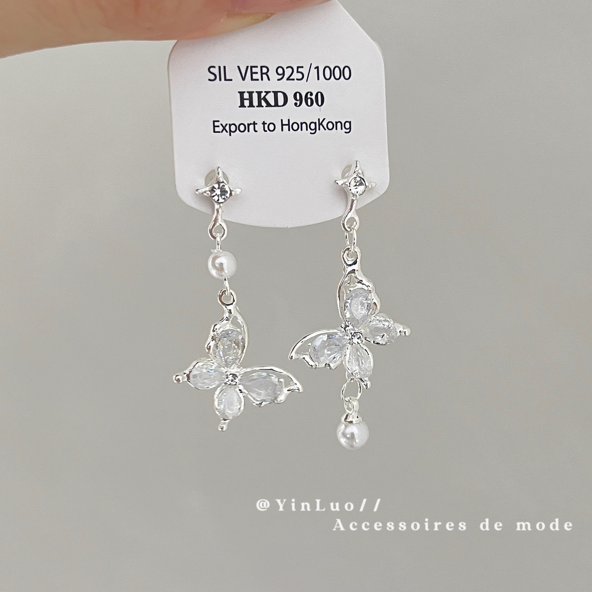 elegant asymmetrical earrings with zircon with tassels from pearl