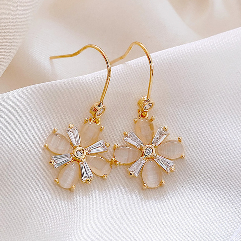 Opal Blume Fashio Ohrringe Sommer Kupfer Stud Ohrringe display picture 7