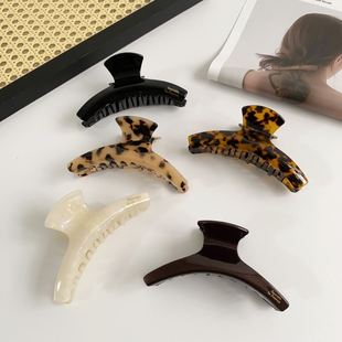 Autumn and Winter Grab Clip Women's 2023 New Style Large Hair Grab Clip Headwear French Shark Clip Full Back Head