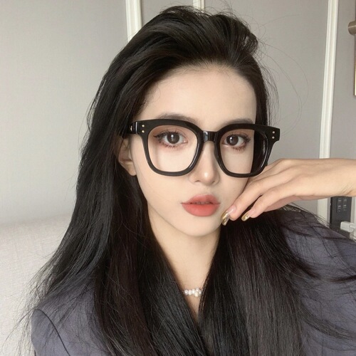 Black frame anti-radiation blue light blocking glasses for men and women, plain face, snow pear style, internet celebrity large frame, prescription-free frames with myopia lenses