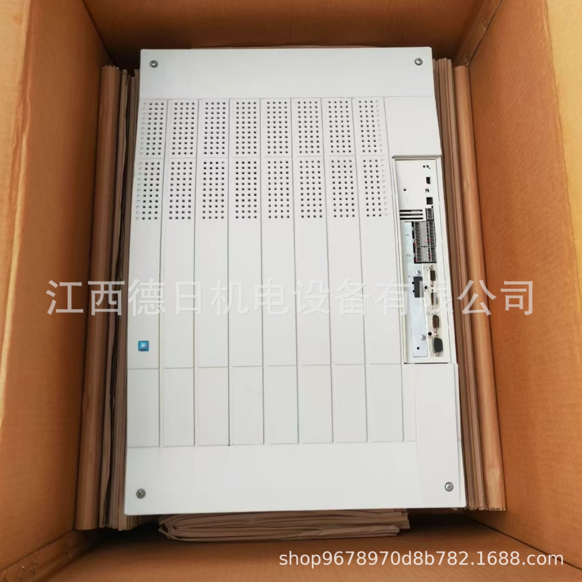 LENZE伦茨变频器EVS9330-ESV004 EVS9331-EPV004 EVS9331-ESV004