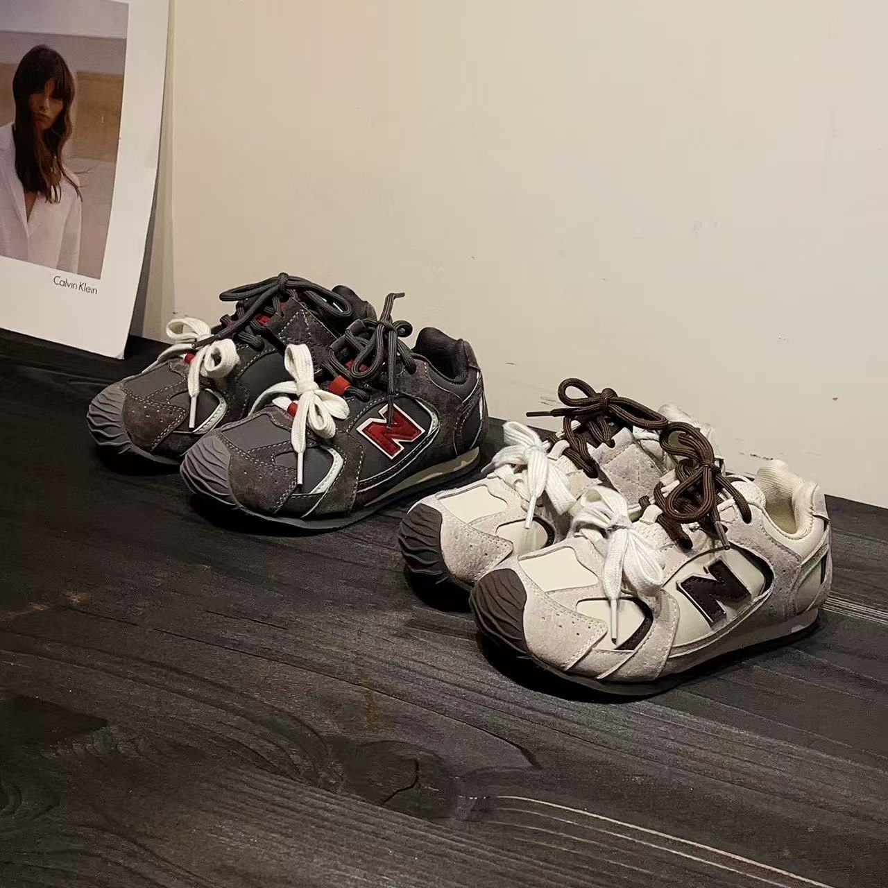 Children's Classic Versatile Lace-Free Sports Shoes for Boys and Girls in Spring and Autum, Family Soft-Soled Moral Training Shoes with Velvet in Winter