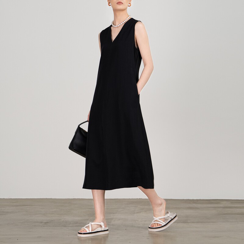 Tt Same Style, In-Store Price 3.8K, Breathable Drapey Ji Simple Lyocell Linen Blend V-Neck Sleeveless Dress Little Black Dress