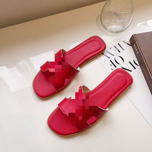 h slippers women's foreign trade large size 2024 summer new flat bottom beach shoes sandals ins casual versatile slippers 