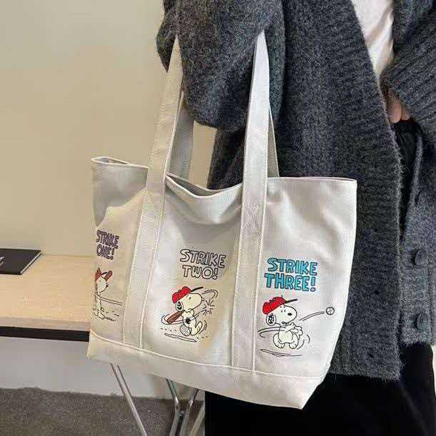 스누피 화이트