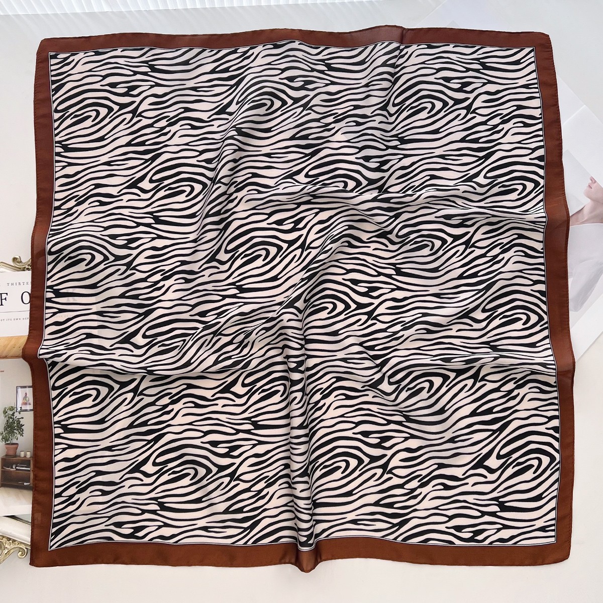 F1-A2A70010-1#커피색