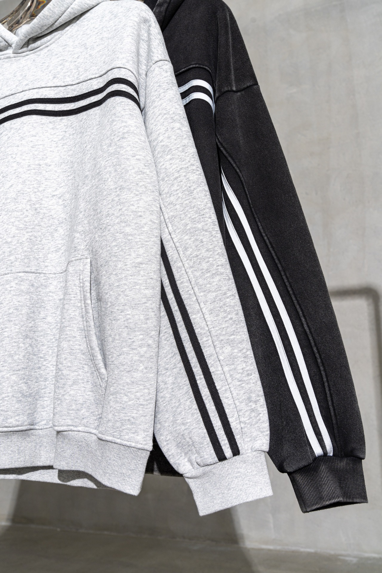 Abbigliamento maschile di marca di alta moda di strada pesante più velluto ispessito felpa con cappuccio a righe sportive felpe con cappuccio_voghion.com