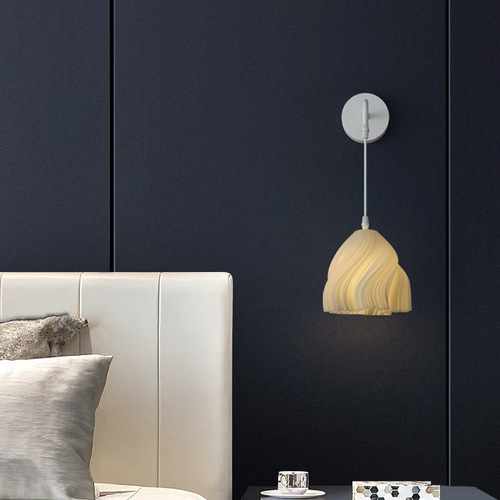 Nordic minimalist wall lamp for bedroom, bedside, study, living room, trendy cream style, French atmosphere, warm and creative boutique hotel light