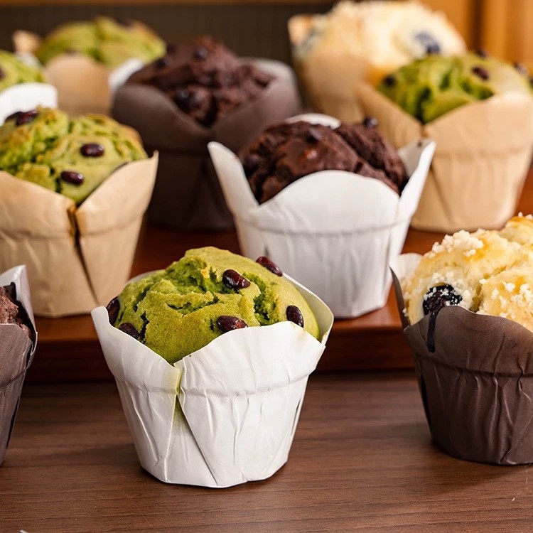 烘焙包装耐烤荷花防油纸托批发花型防油蛋糕杯马芬杯荷叶纸托
