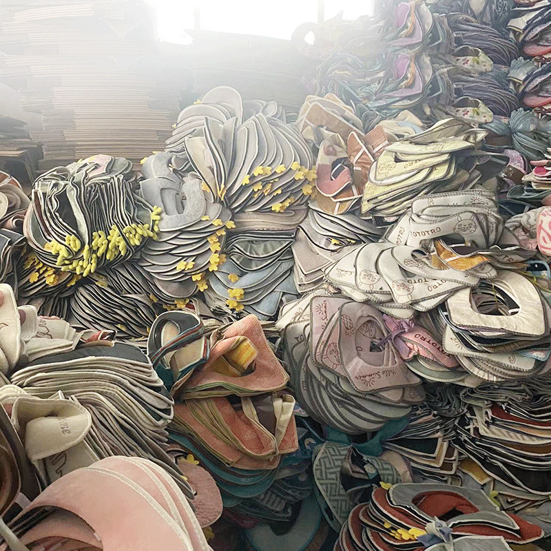 Ayudante del hogar cojín del asiento del inodoro al por mayor cubierta del anillo del inodoro hogar invierno engrosada impermeable cuatro estaciones universal cremallera