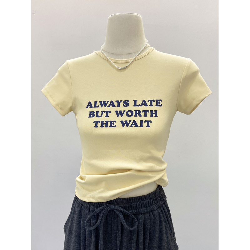 Tender Yellow American High Street Letter Printed Short T-Shirt for Women in Summer Age-Reducing Right Shoulder Short-Sleeved Slimming Look Top