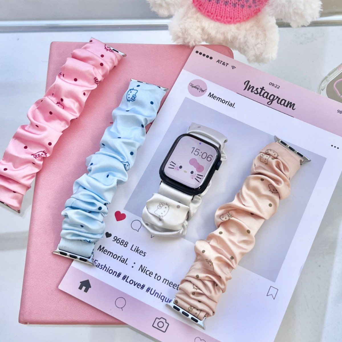 Suitable for S10 Apple Watch iwatch9 Generation KT Cat Hair Ring Elastic Strap applewatch8765se Women