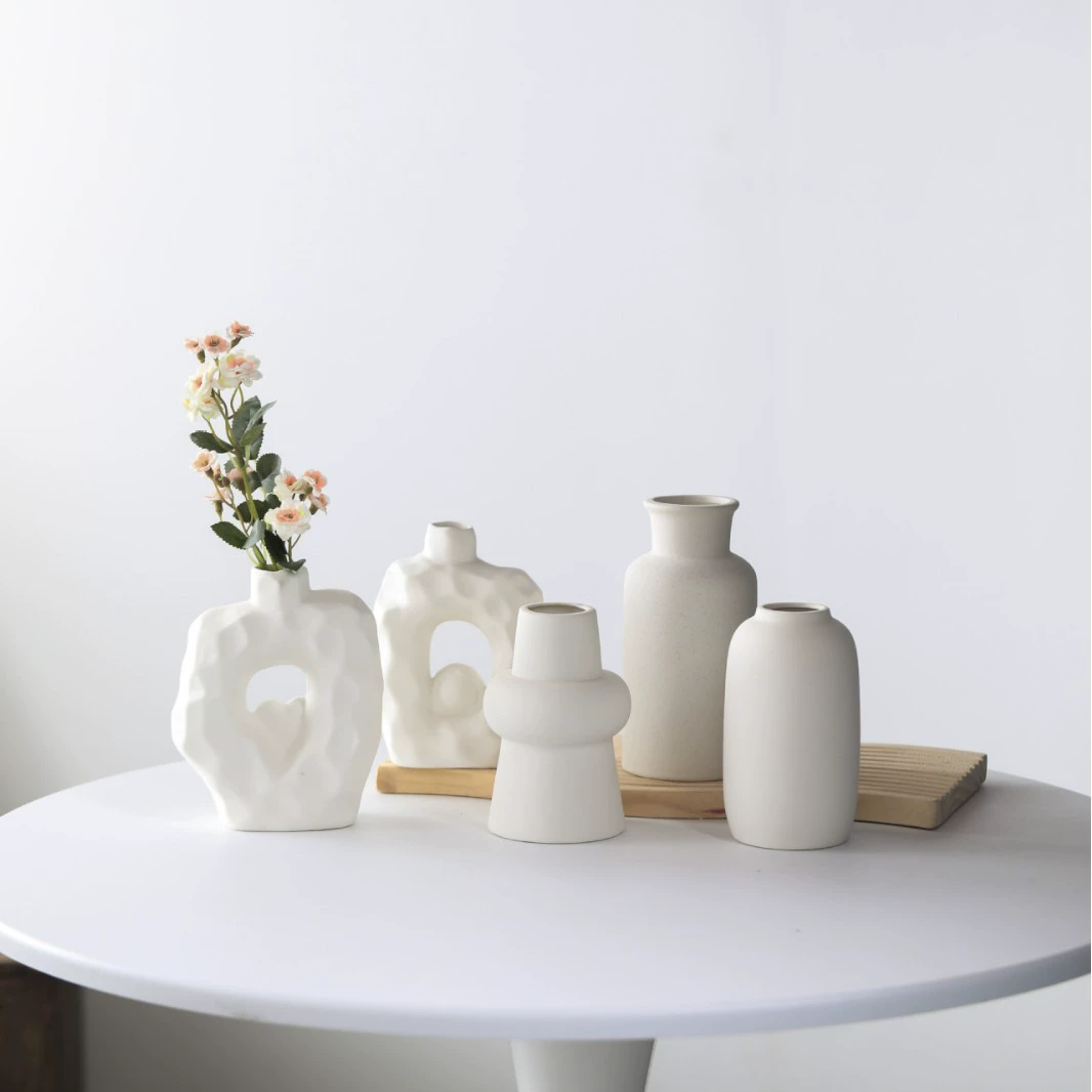 Ins минималистский ветер керамическая ваза белая цветочная композиция украшение для гостиной ваза легкая роскошная вода высокого уровня сухая цветочная композиция