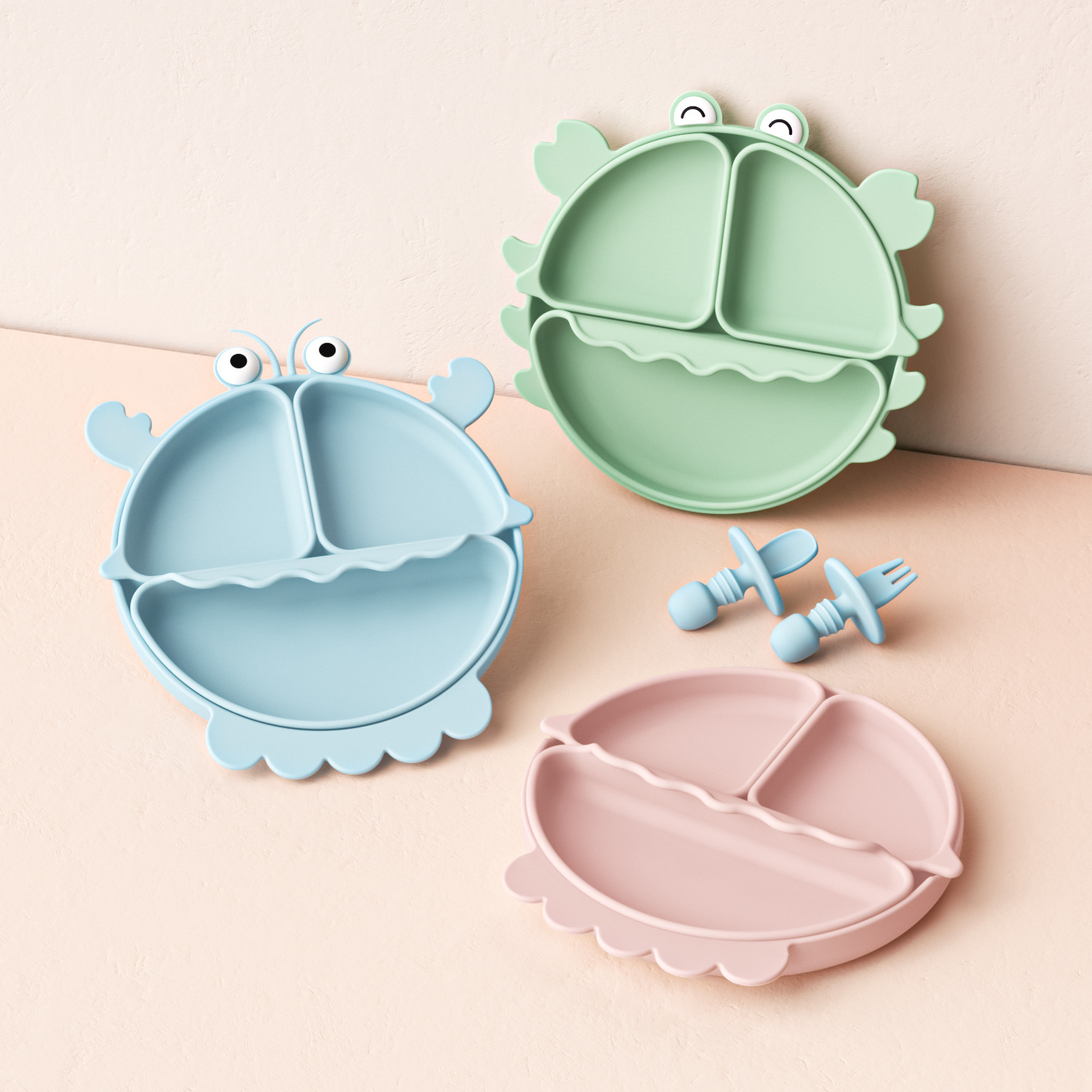 Silicone Kidsren's Dinner Plate Food Grade High Temperature Resistant Suction Cup Type Divided Dinner Plate Cartoon Crab Baby Food Supplement Tableware