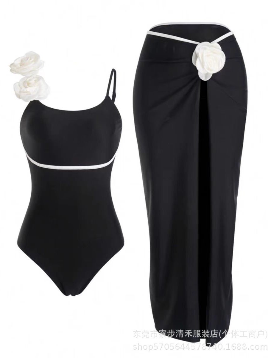 Shein sexy bikini de pecho grande y pequeño 2025 nuevo estilo halter cinturón cintura baja traje de baño de mujer dividido cola al por mayor