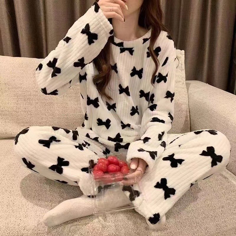Home Occasion Autumn And Winter New Bow Print Warm Suit Fleece-lined Thick Casual Lazy Homewear Pajamas Loose And Warm