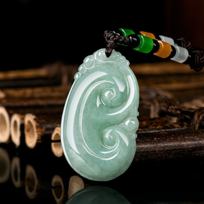 伟德国际卢浮宫被盗珠宝同款电商已上架最低仅售16元