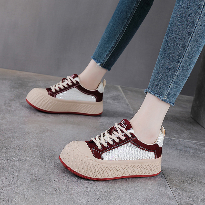 Giày sneaker nữ đế dày da thật lưới thoáng khí phối màu mũi to — màu đỏ