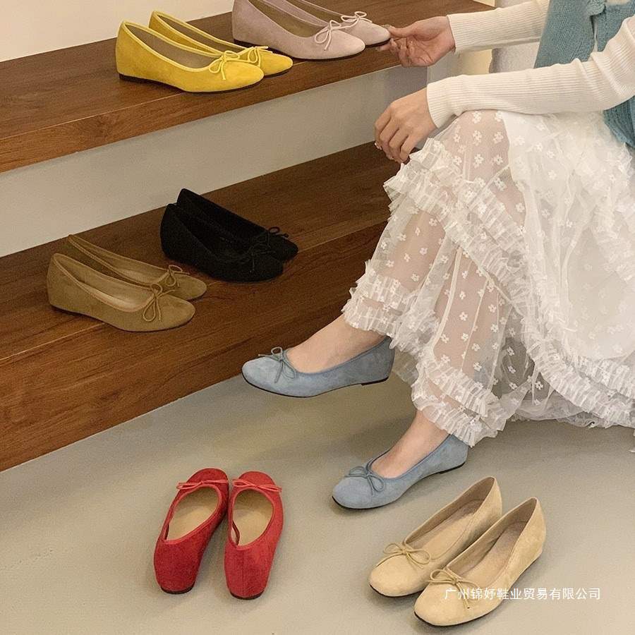 Inner Heightening Retro Red Flats Women's Shoes 2025 New Spring French Pink Ballet Gentle Evening Shoes