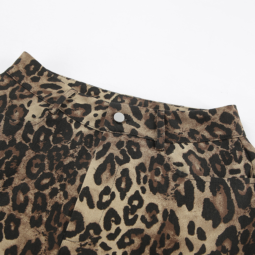 Women's Holiday Daily Streetwear Leopard Full Length Button Casual Pants Skinny Pants display picture 6