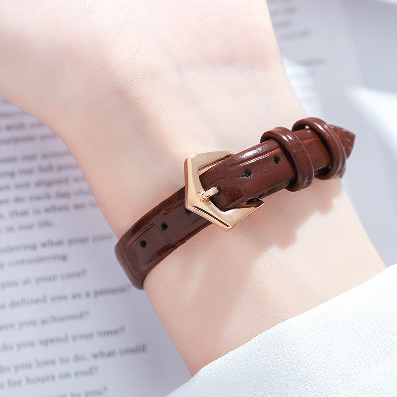 Gedi chic retro cuadrado pequeño dial estilo coreano simple moda cinturón estudiante reloj de cuarzo