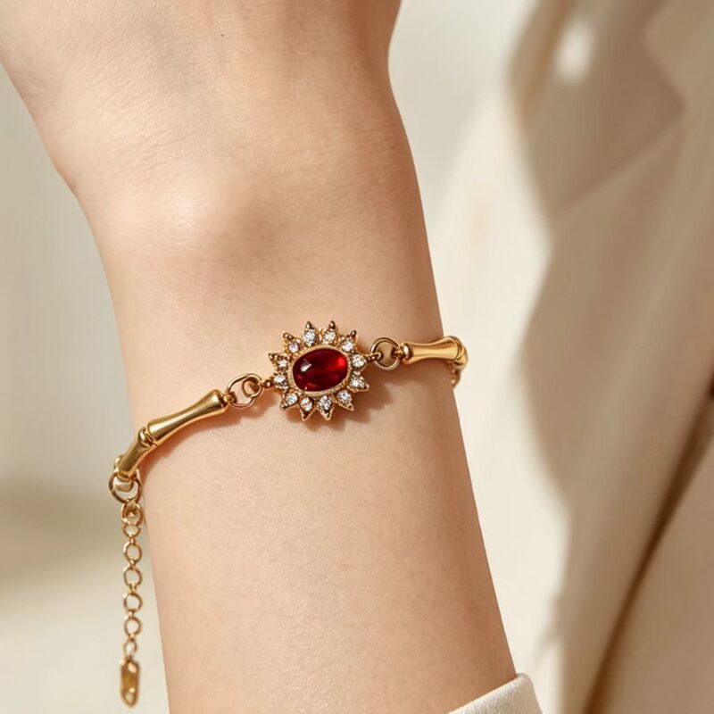 New cross-border titanium steel bamboo joint bracelet with diamond inlay, elegant and luxurious for women, 18K plated, non-fading New cross-border titanium steel bamboo joint bracelet with diamond inlay, elegant and luxurious for women, 18K plated, non-fading