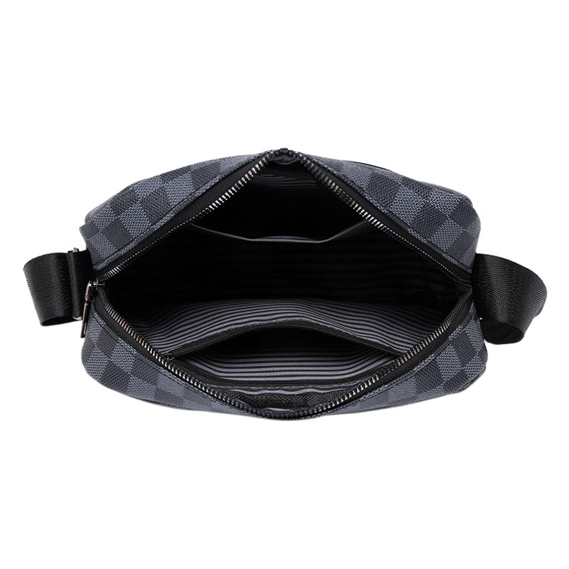 New Men's Checkerboard Crossbody Bag Korean Style Fashionable Men's Tiger Head Shoulder Bag Waterproof Large Capacity Men's Bag