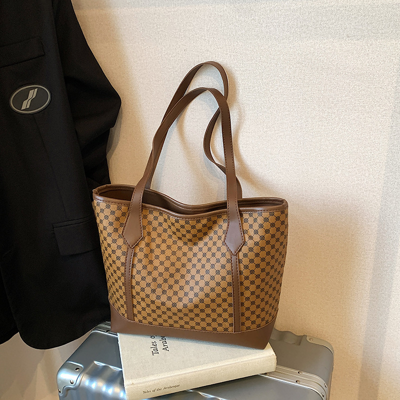 Tide retro bolso de tote 2025 primavera nueva gran capacidad bolso de mamá impresión europea y americana bolso de hombro bolso de mujer